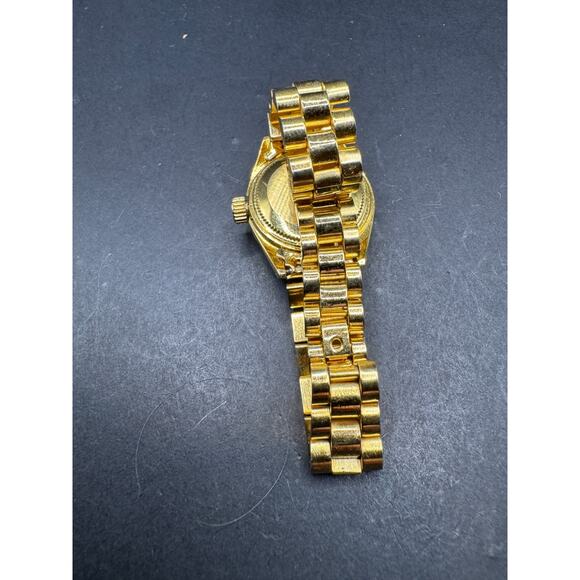 Vtg Swanson Men\'s Watch Round Date Black Dial Gold Tone Bracelet Band 25mm main image 4